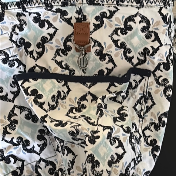 Thirty One Retro Metro Tote Bag in Fab Flourish - Picture 5 of 6